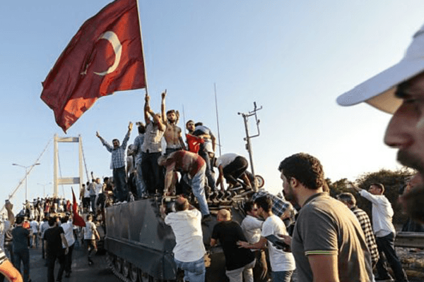Обстановка в Турции не должна отразиться на рынке страхования России